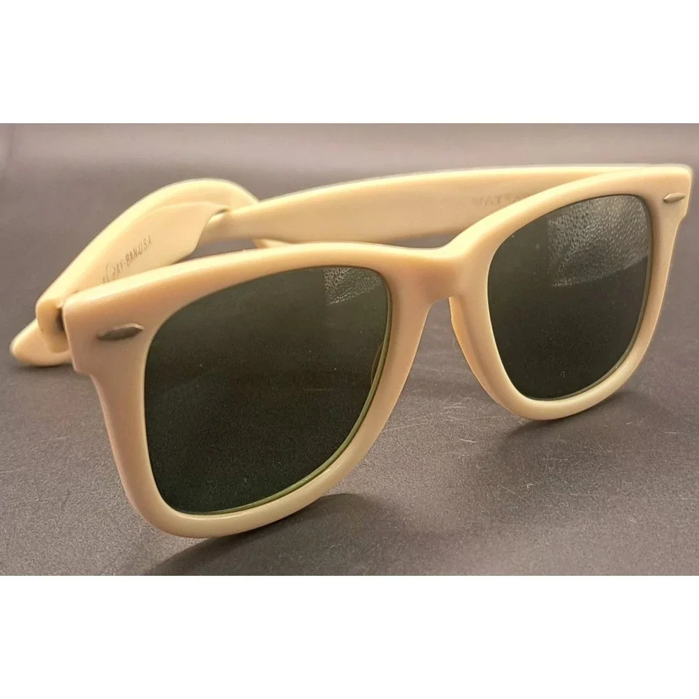 Vintage B&L Ray Ban USA Wayfarer 5022 Sunglasses - Picture 9 of 12